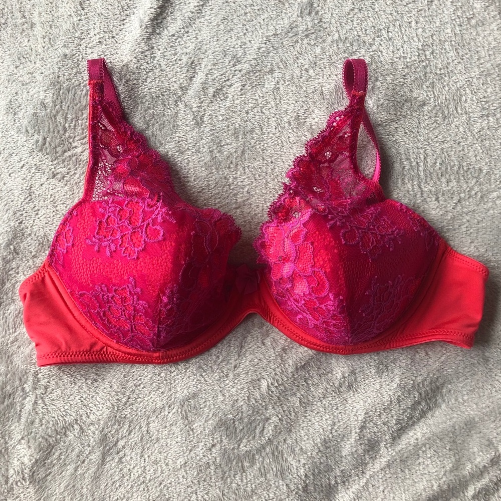 ❤️ 3/$15 • Adore Me pink lace bra • NWOT
